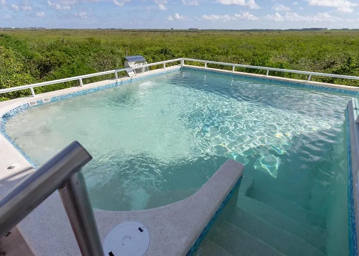 Private With Pool 10 Min From Puerto Morelos