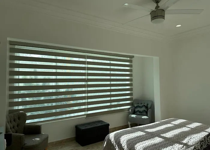 Private With Pool 10 Min From
