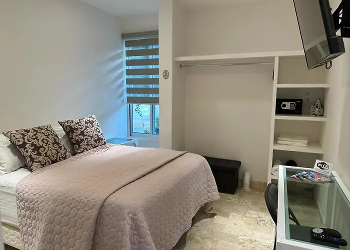 Private With Pool 10 Min From