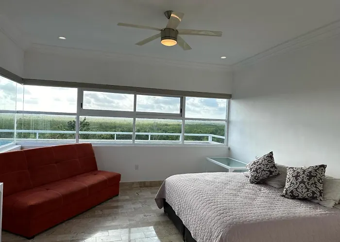Private With Pool 10 Min From Holiday home